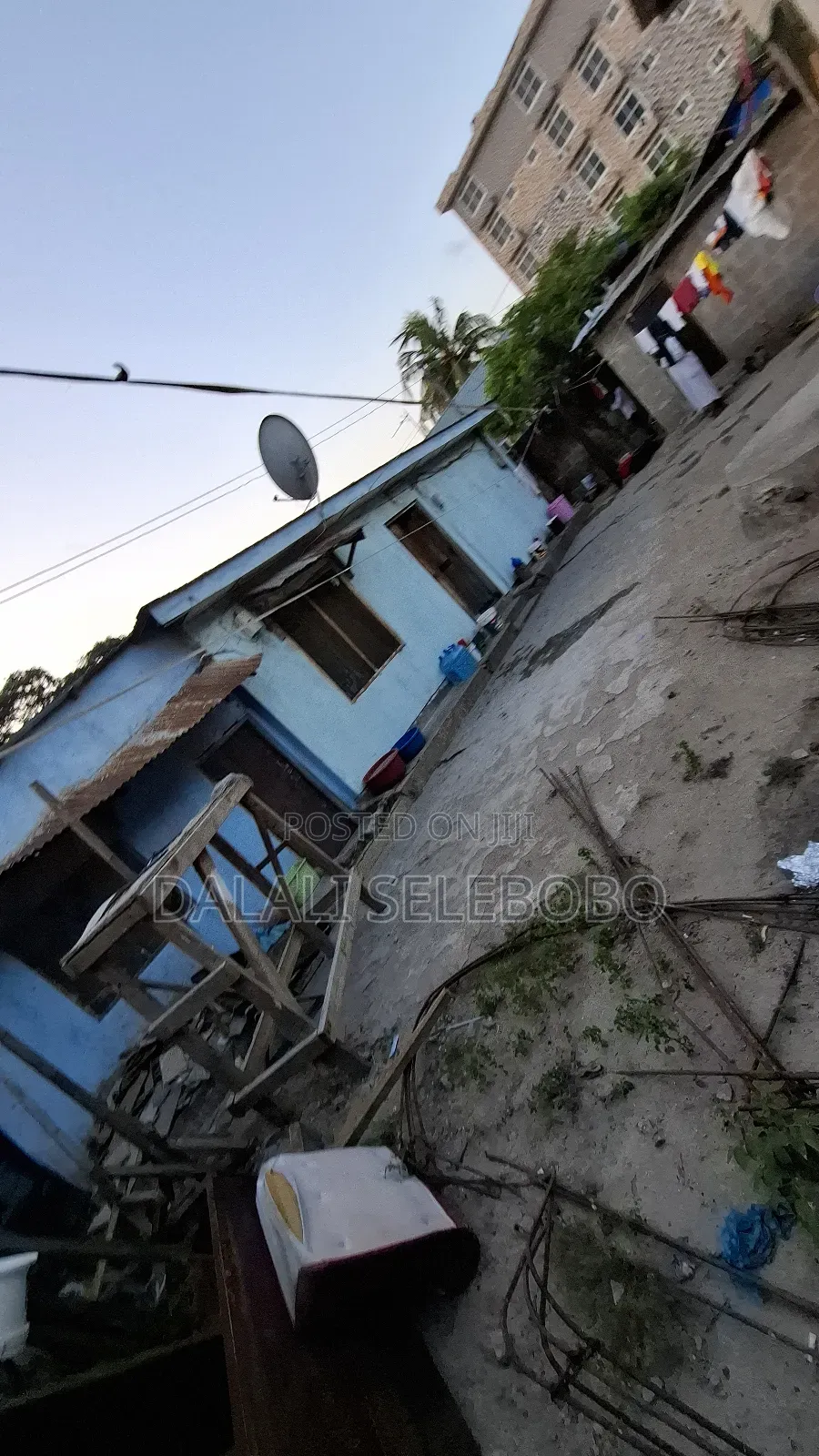 10bdrm Bungalow in Makumbusho Bus Stop, Kinondoni for sale