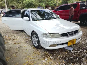 Toyota Carina 2001 White
