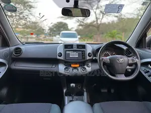 Toyota Vanguard 2012 Black