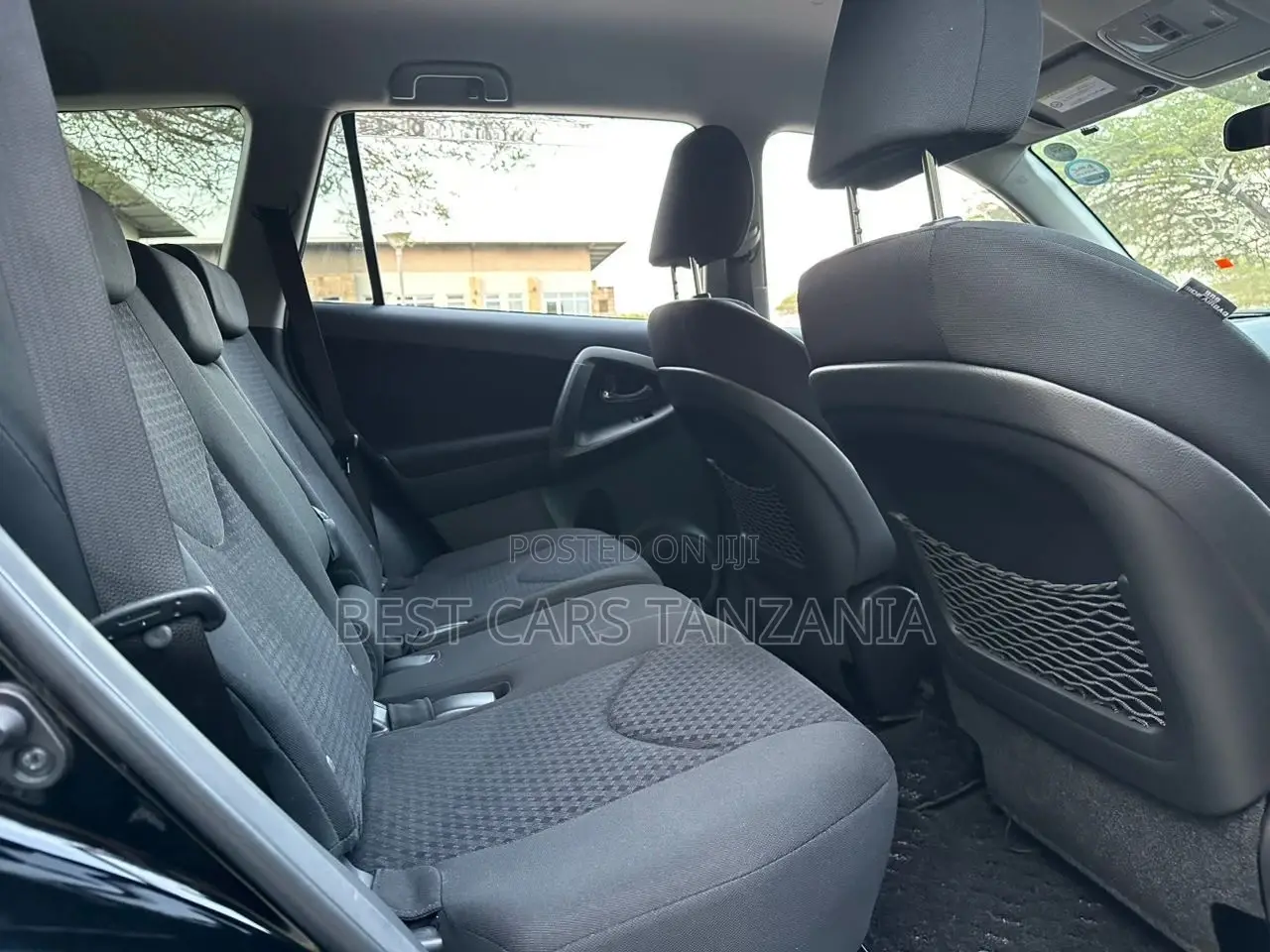 Toyota Vanguard 2012 Black