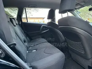 Toyota Vanguard 2012 Black