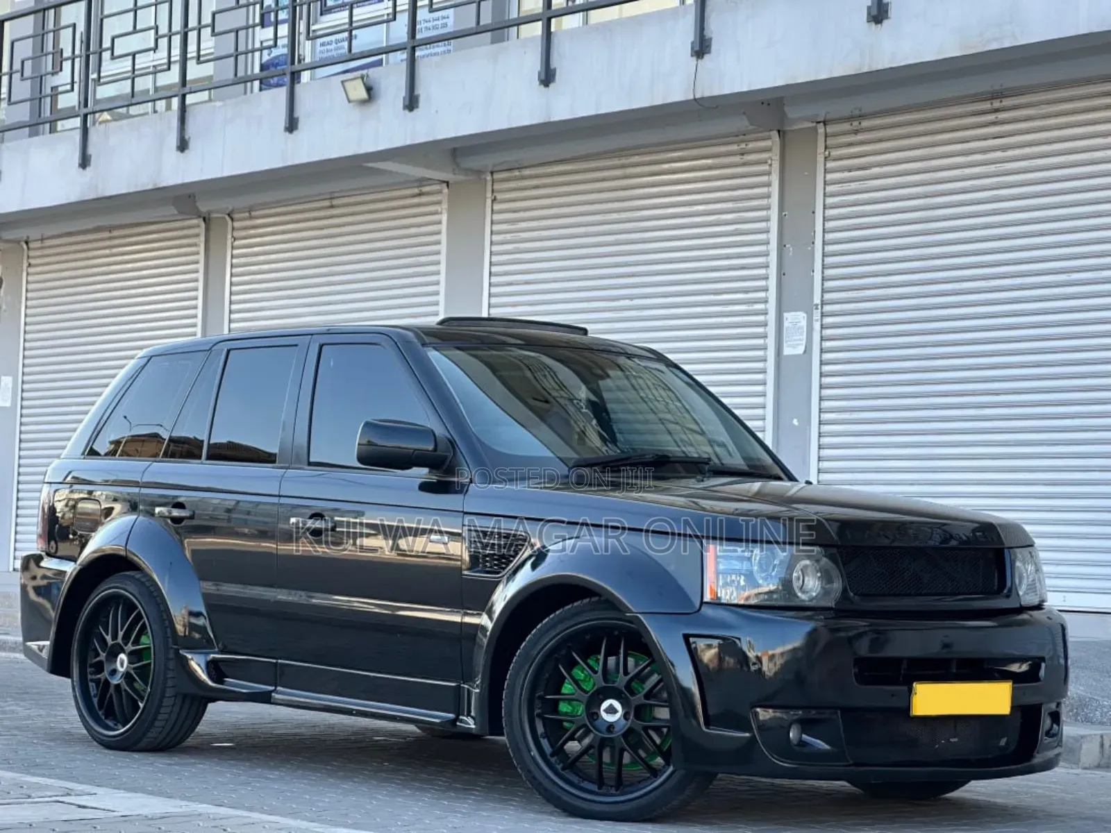 Land Rover Discovery 2011 Black