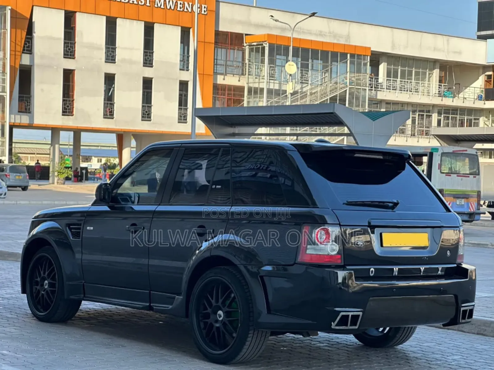 Land Rover Discovery 2011 Black