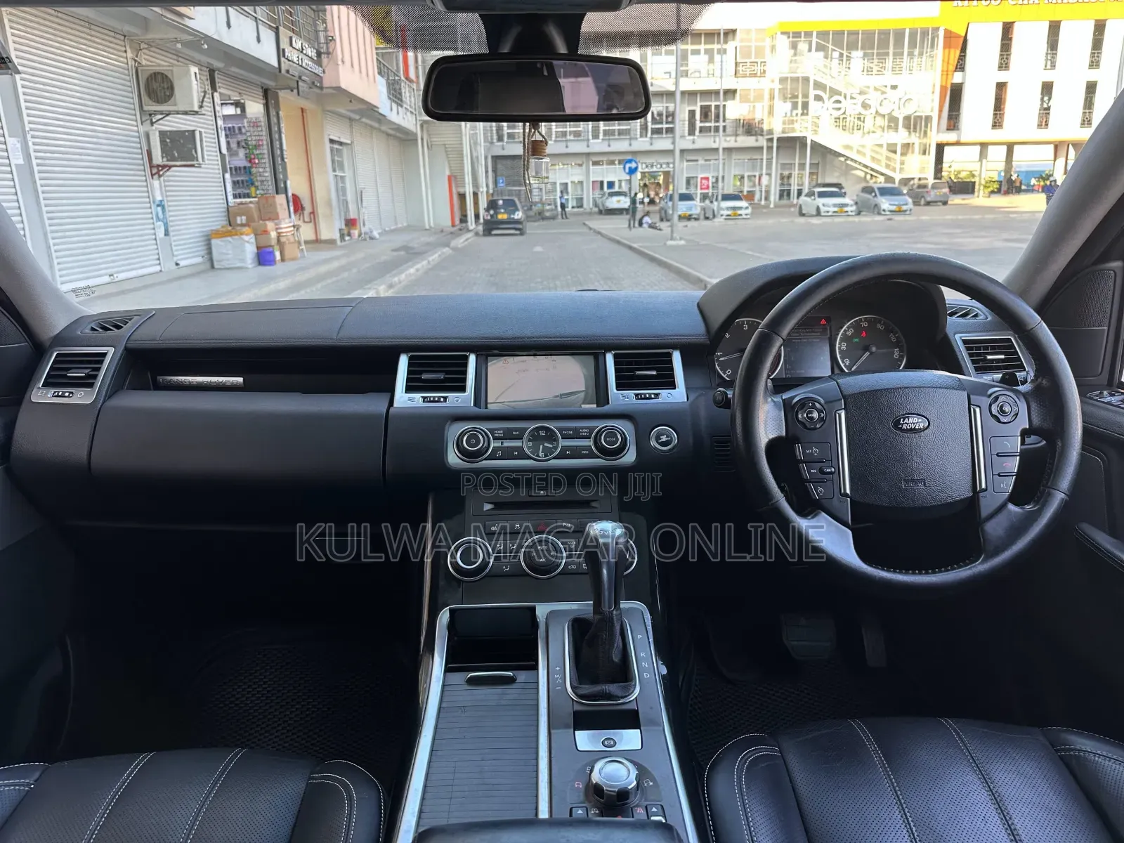 Land Rover Discovery 2011 Black