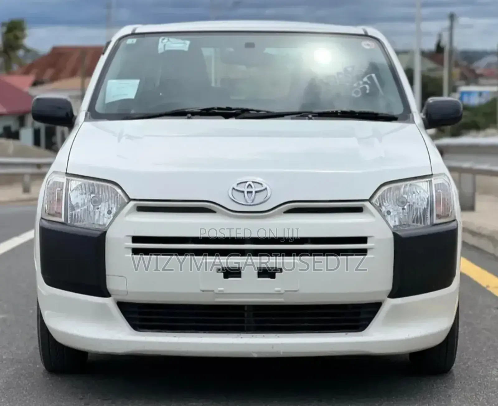 Toyota Probox 2016 Off white