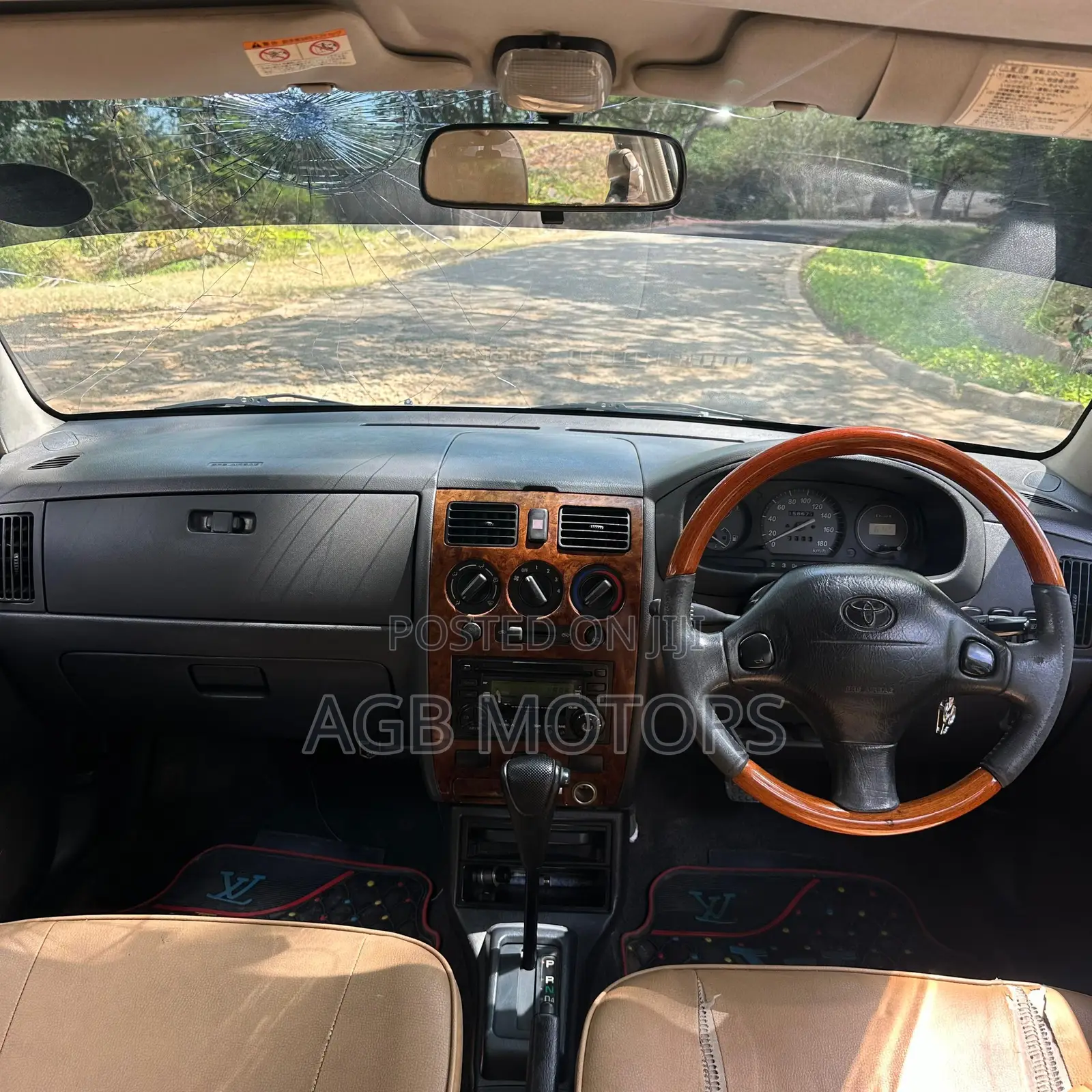 Toyota Duet 2004 Silver