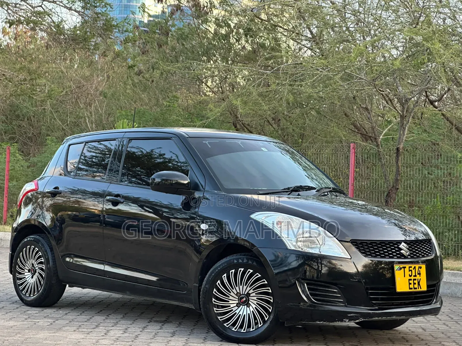 Suzuki Swift 2010 Black