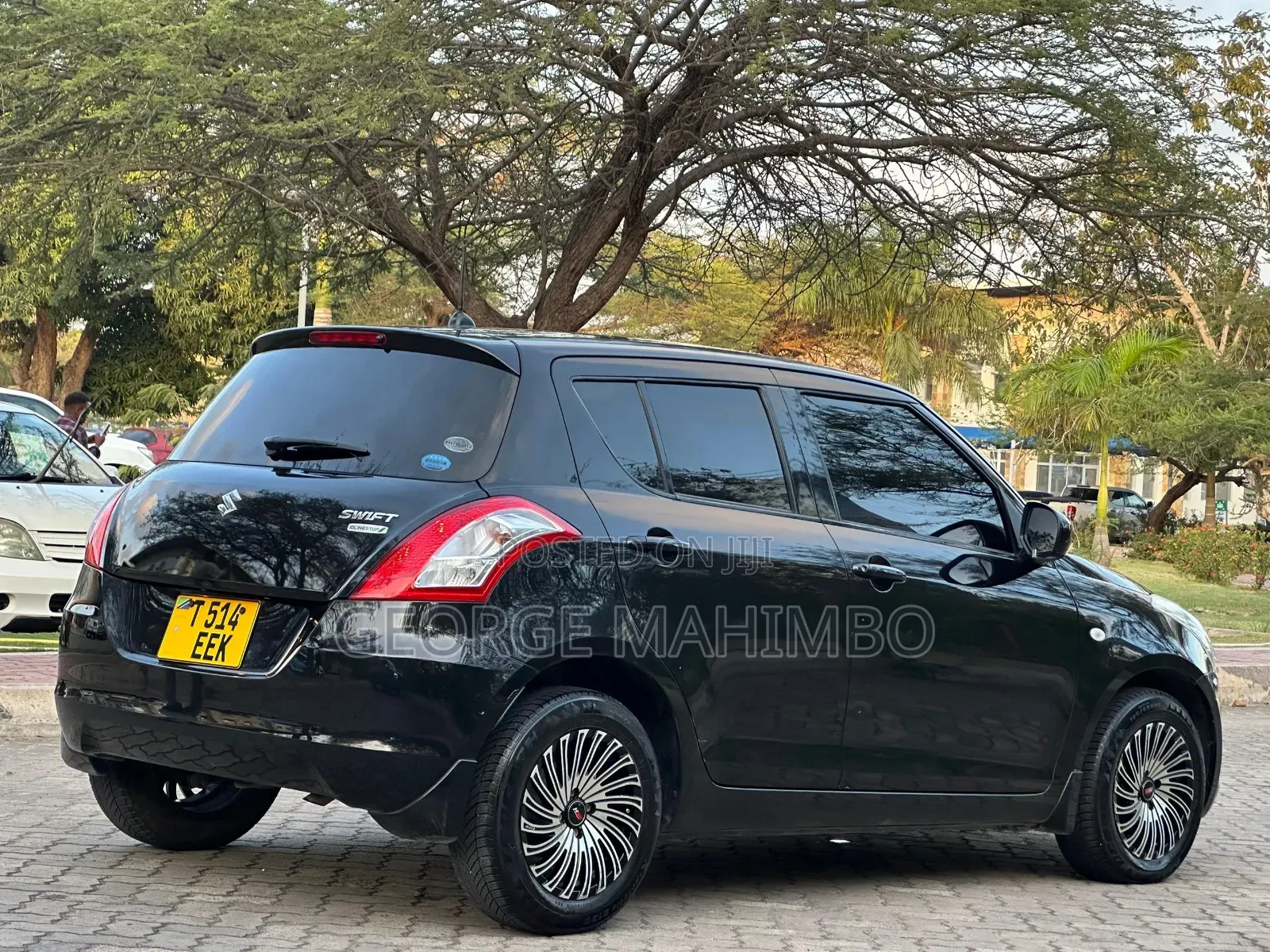 Suzuki Swift 2010 Black