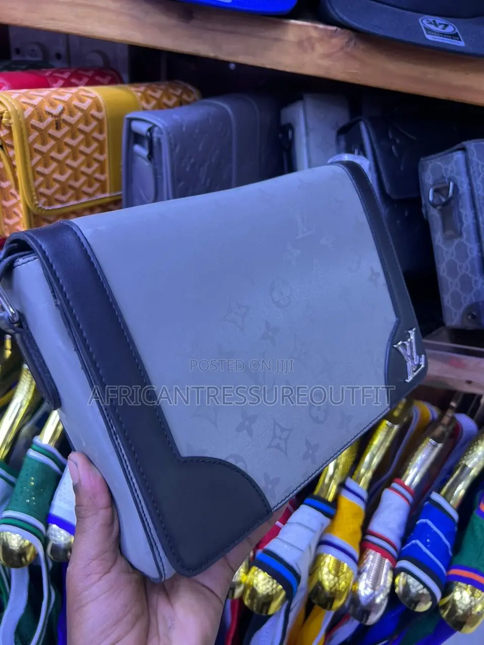 Louis Vuitton Messager Bags Collection Available Leather Quality