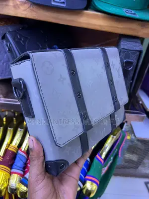 Louis Vuitton Messager Bags Collection Available Leather Quality