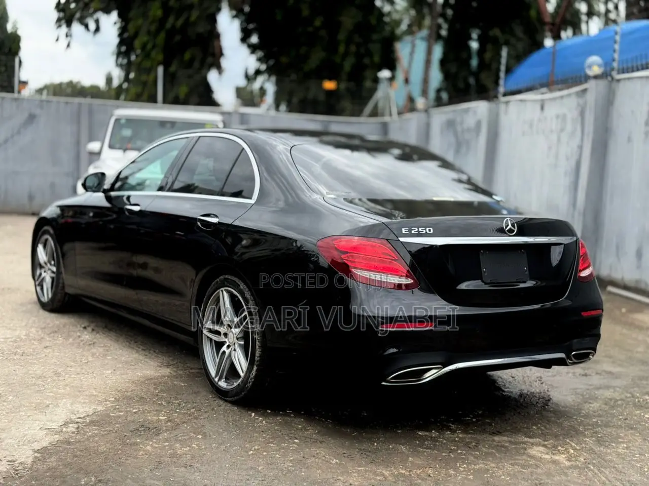 Mercedes-Benz E250 2015 Black