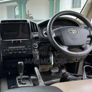 Toyota Land Cruiser 2022 Black