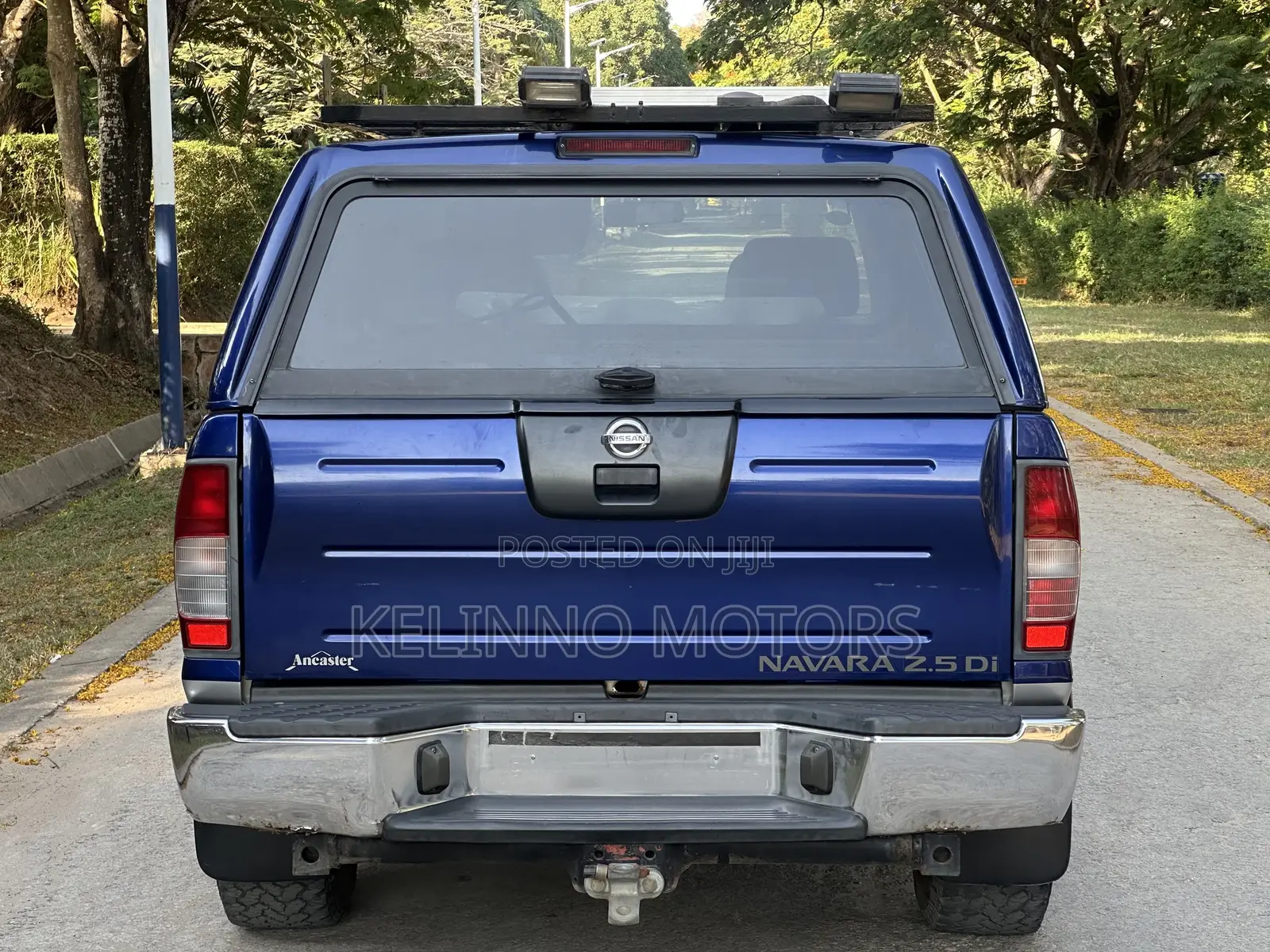 Nissan Navara 2003 Blue
