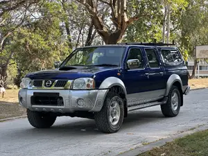 Nissan Navara 2003 Blue