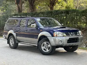 Nissan Navara 2003 Blue