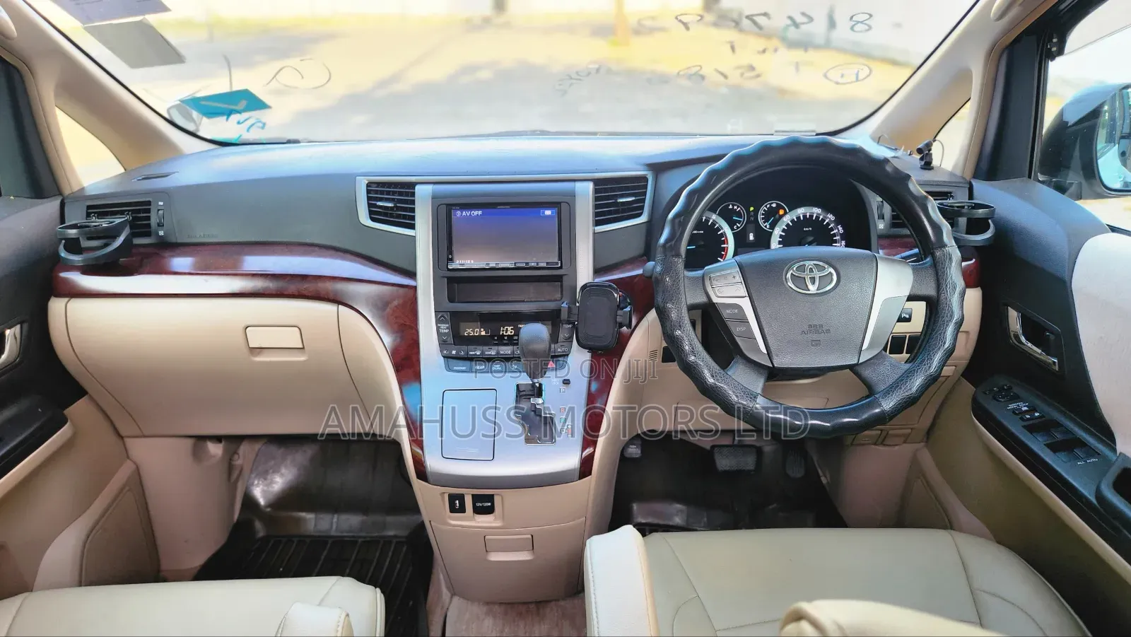 Toyota Alphard 2010 White