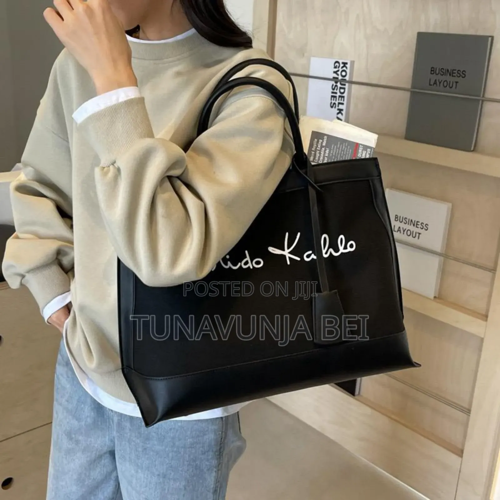 Frido Kahlo Shoulder Bag