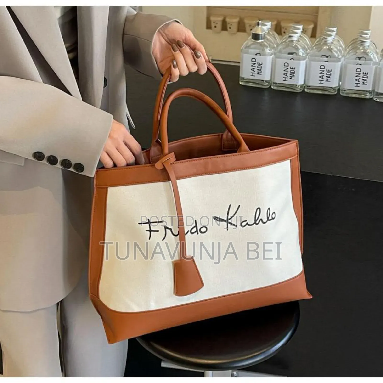 Frido Kahlo Shoulder Bag
