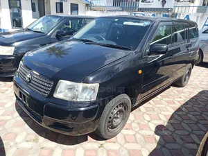 Toyota Succeed 2004 Black