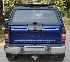 Nissan Navara 2003 Blue