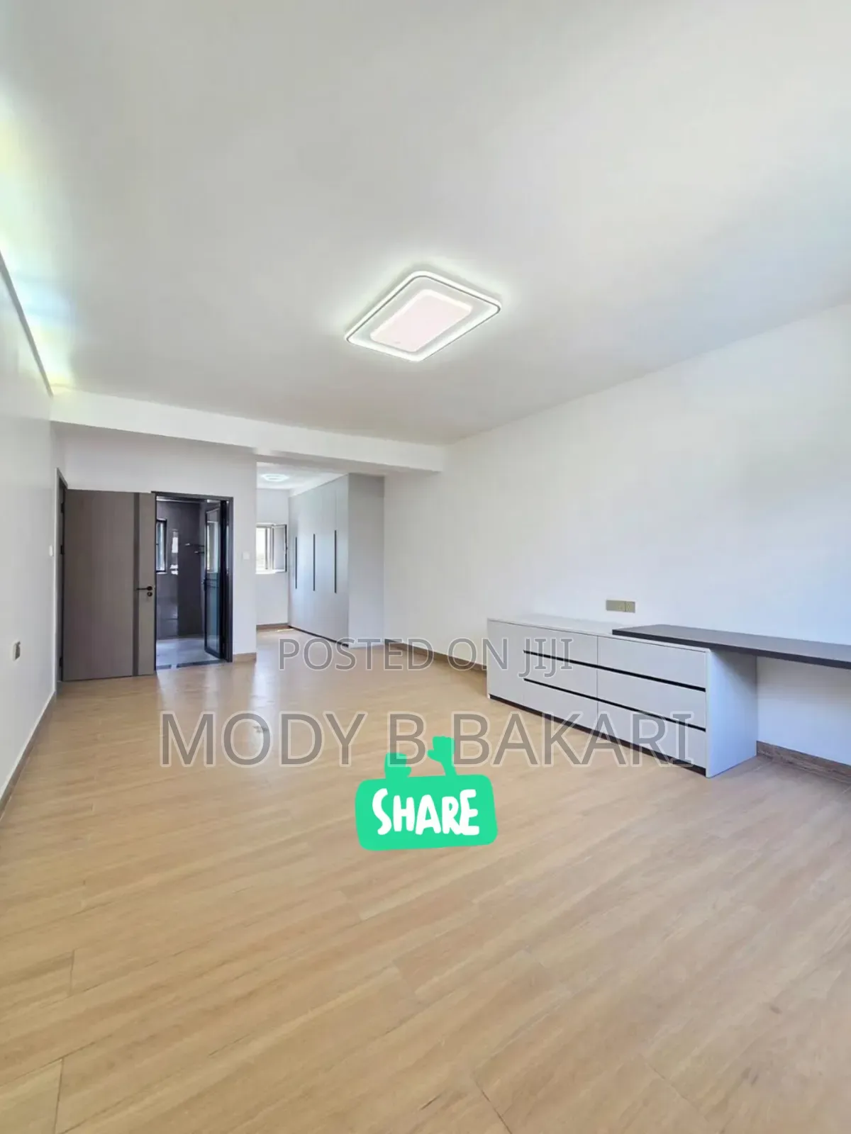 3bdrm Apartment in Oyster Bay for sale