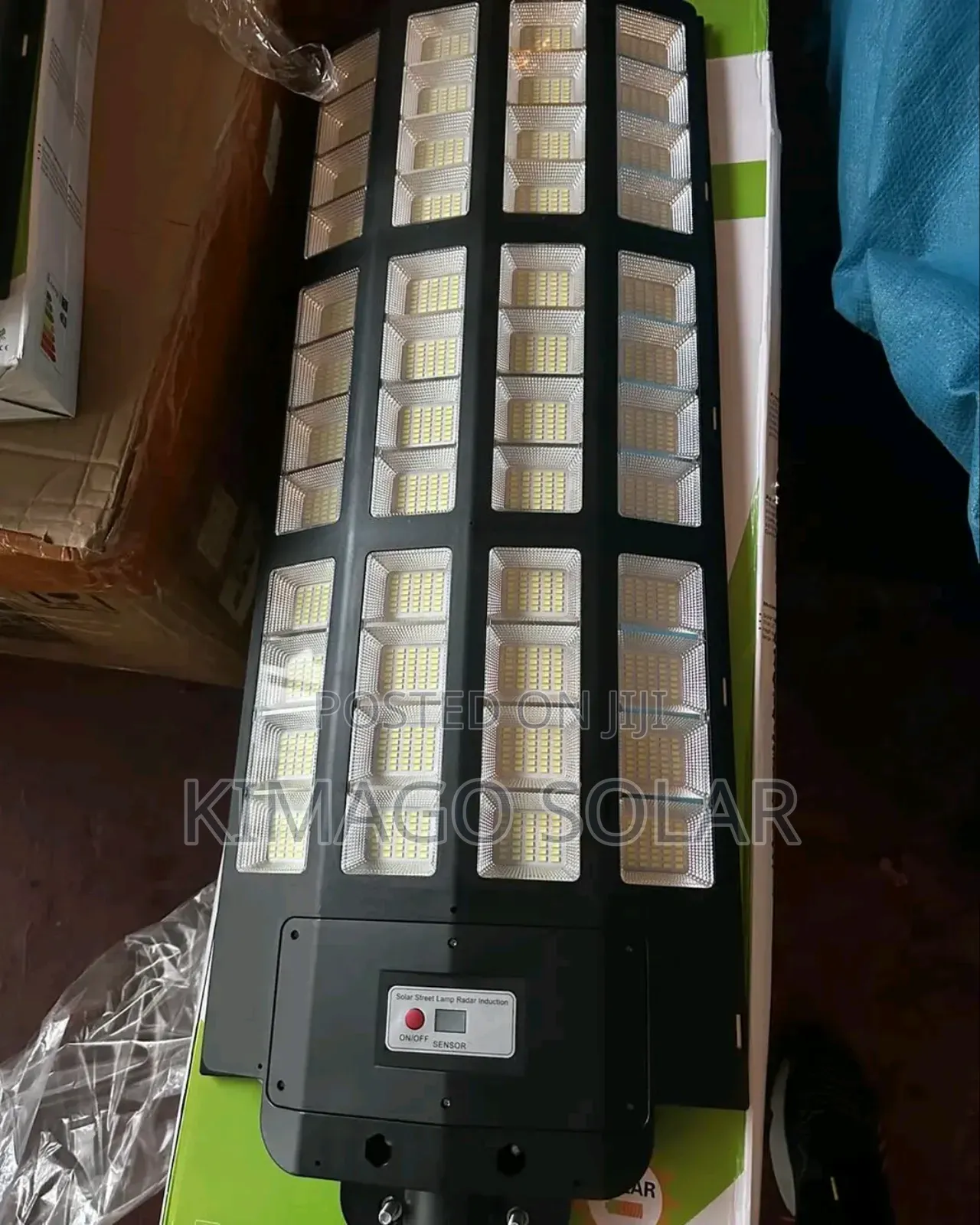 Mkombozi Wa Giza Kwenye Eneo Lako Amefika Taa Solar 2000w Agiza Leo