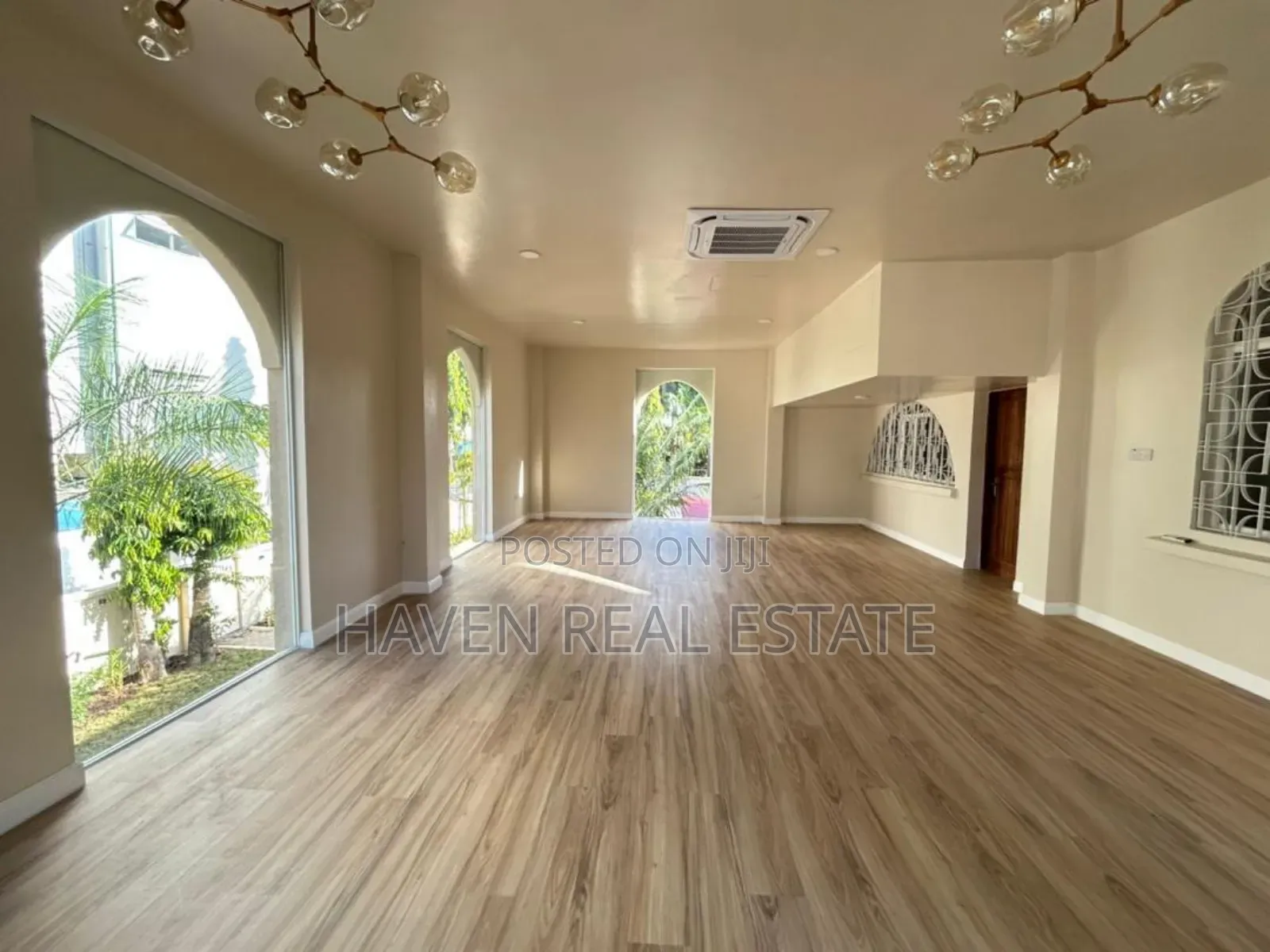 Office Block for Rent at Oyster Bay