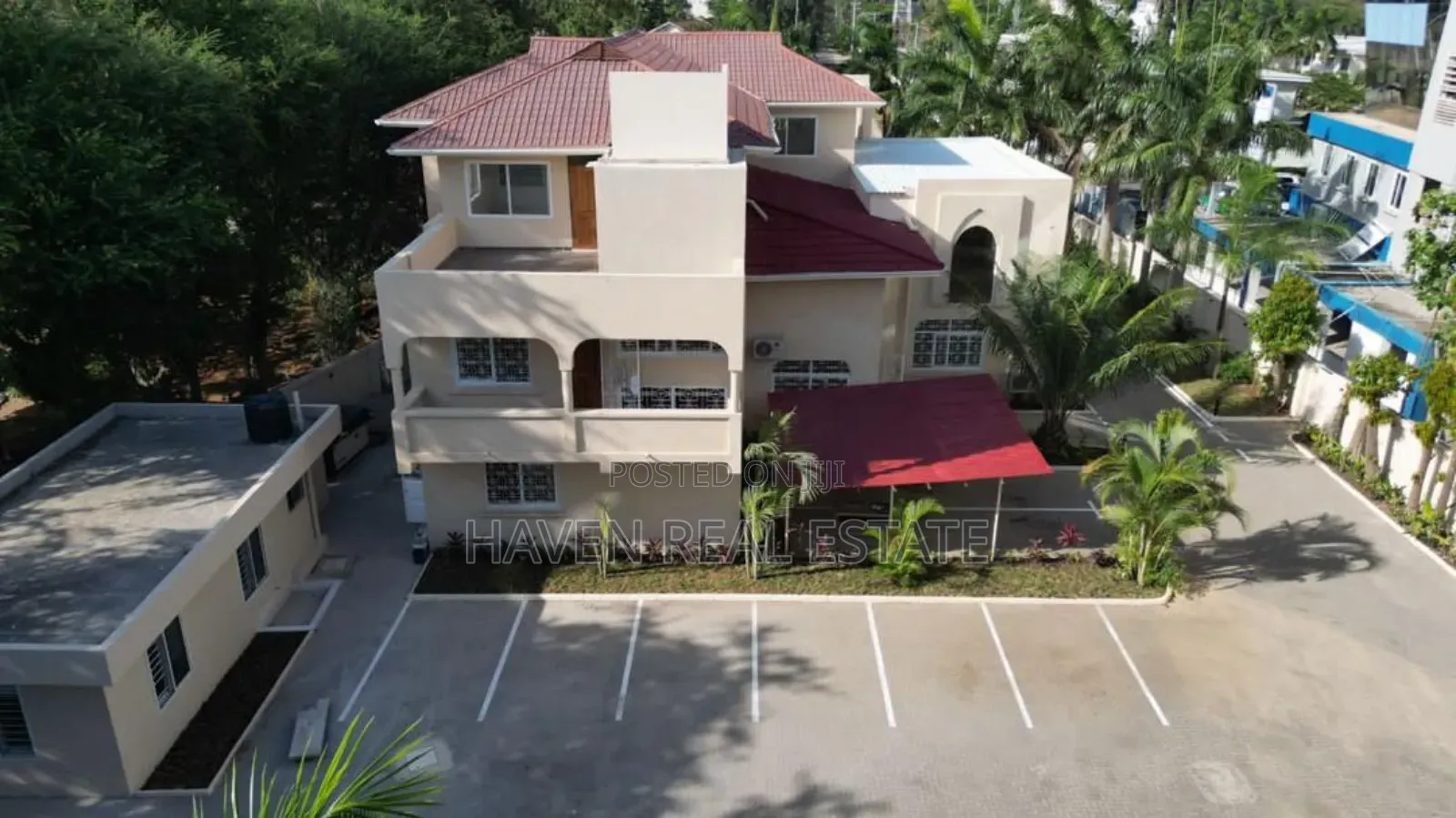 Office Block for Rent at Oyster Bay