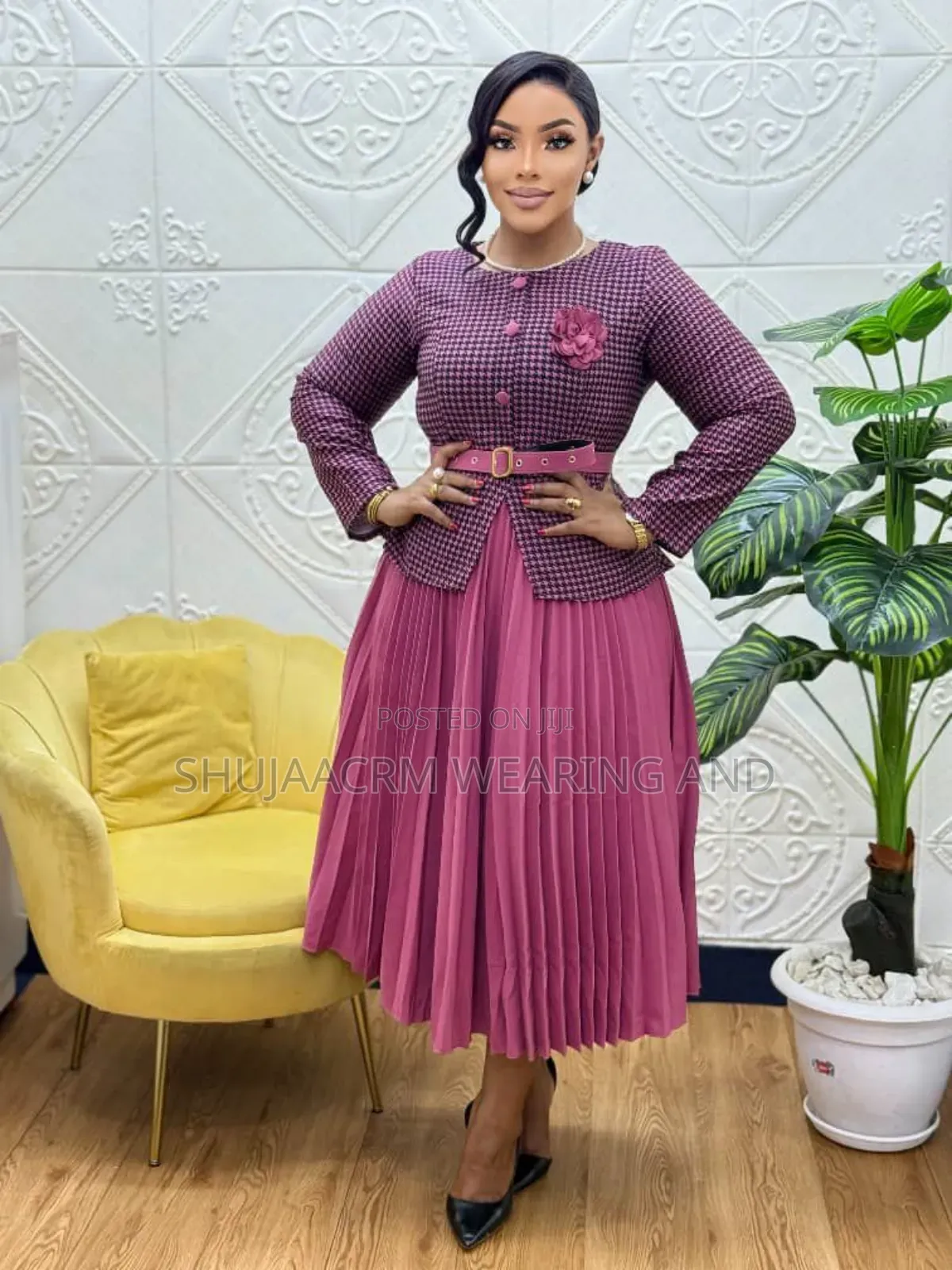 Smart Senori Ladies Gown