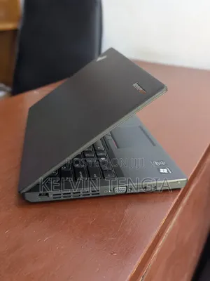 Laptop Lenovo ThinkPad X250 8GB Intel Core I5 HDD 500GB