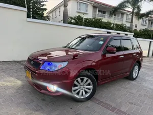 Subaru Forester 2012 Maroon