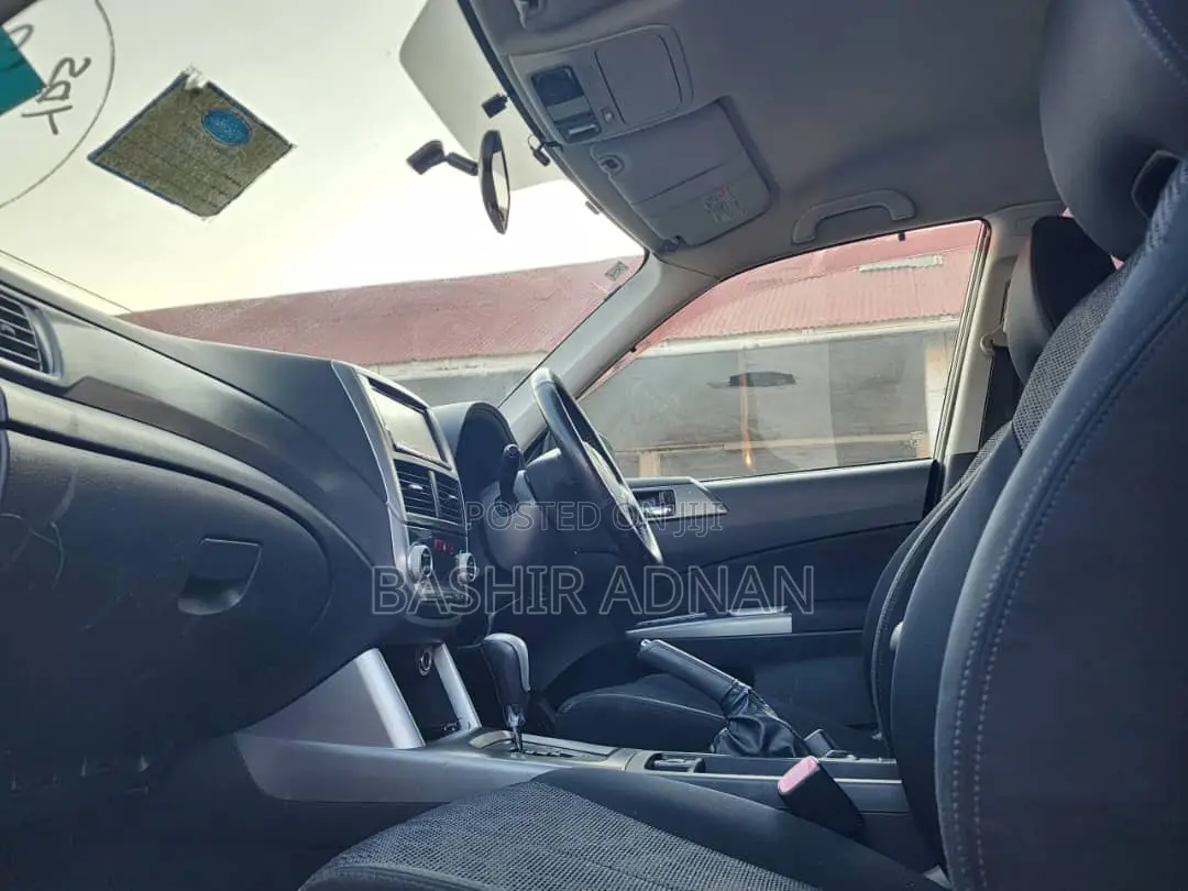 Subaru Forester 2011 Silver