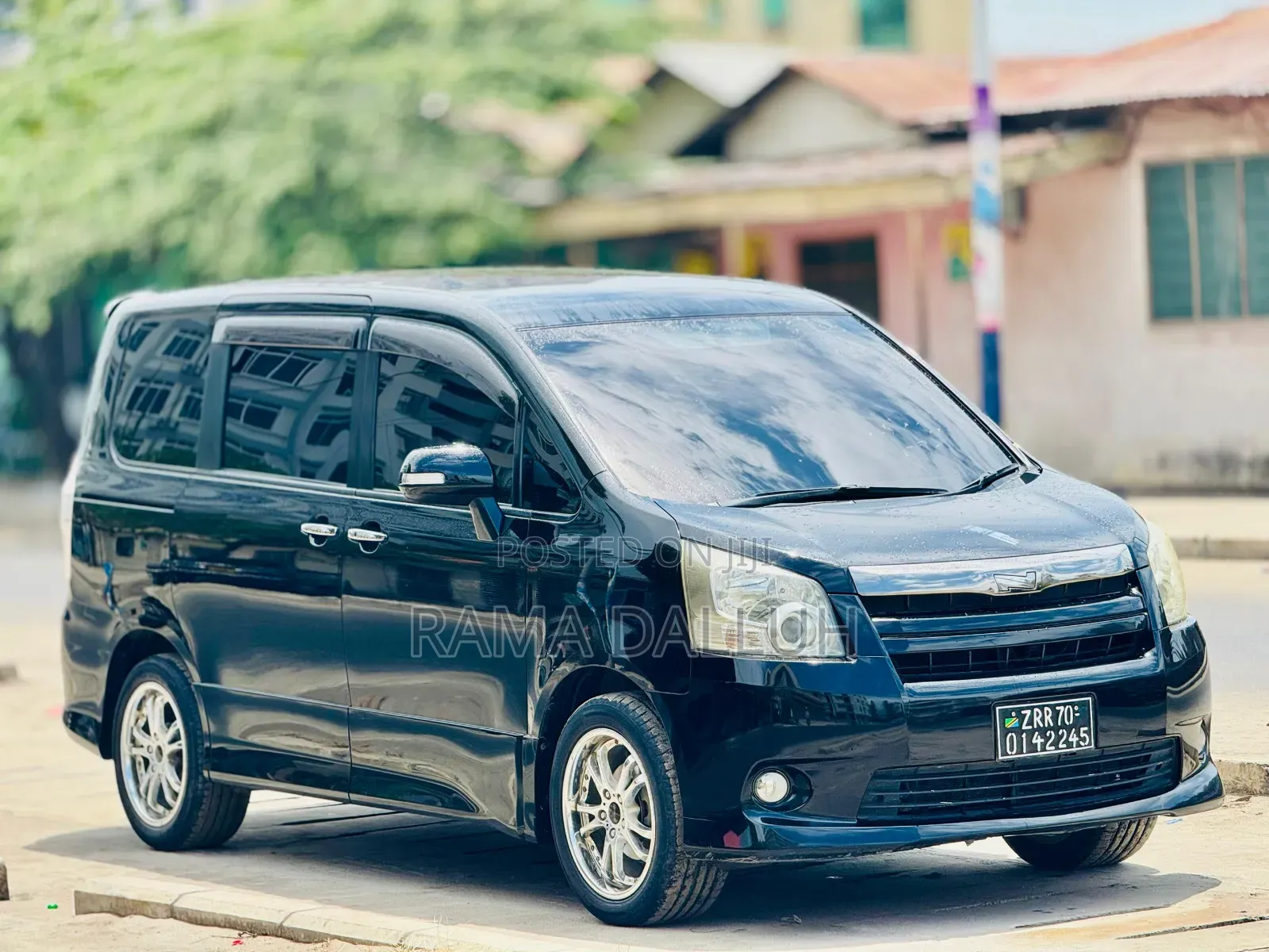 Toyota Noah 2008 Black