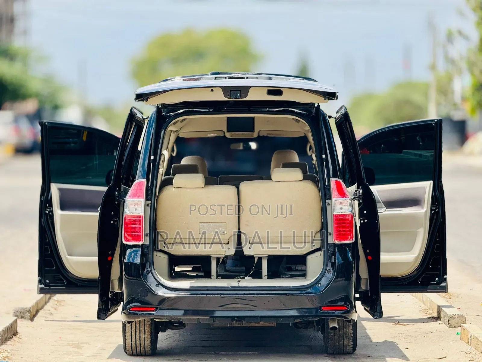 Toyota Noah 2008 Black