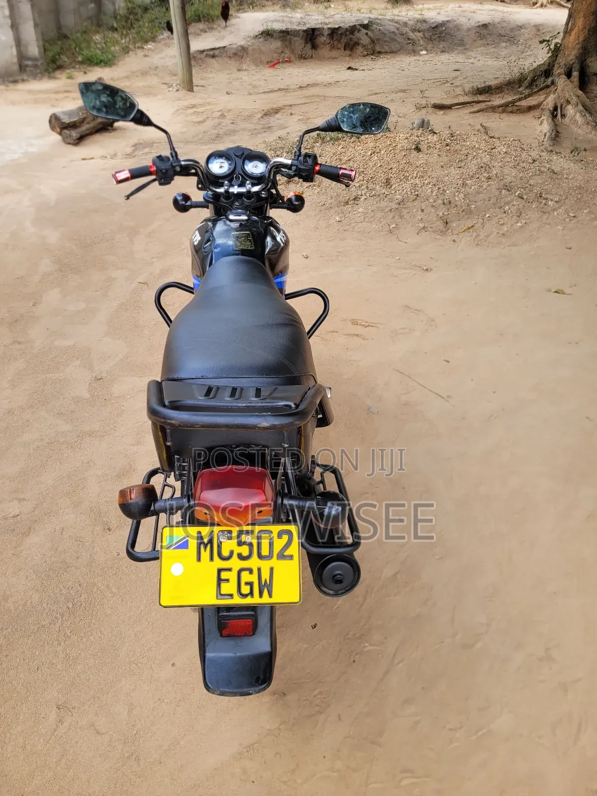 TVS HLX 125 2025 Black