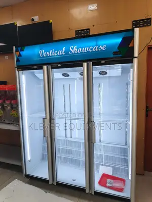 3 Doors Beverage Cooler Hg-1100af