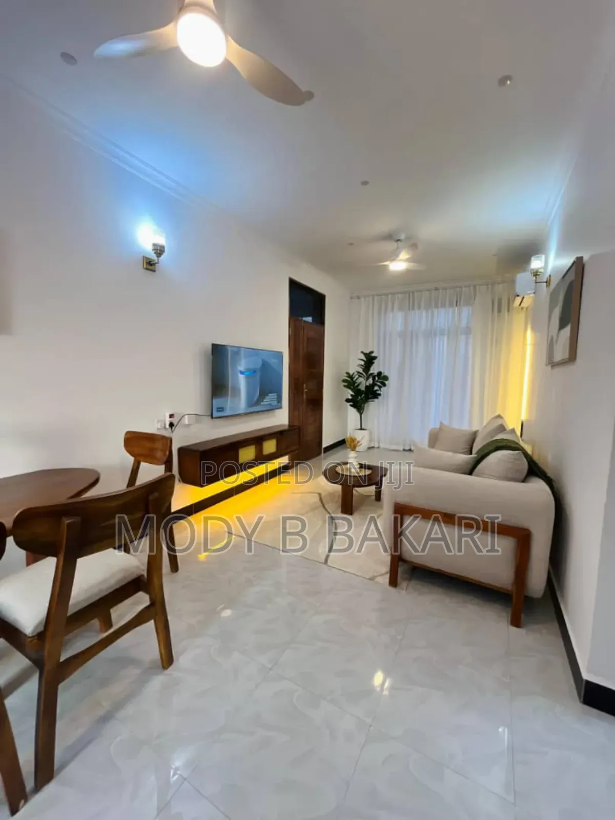 Furnished 2bdrm Apartment in Oyster Bay for rent
