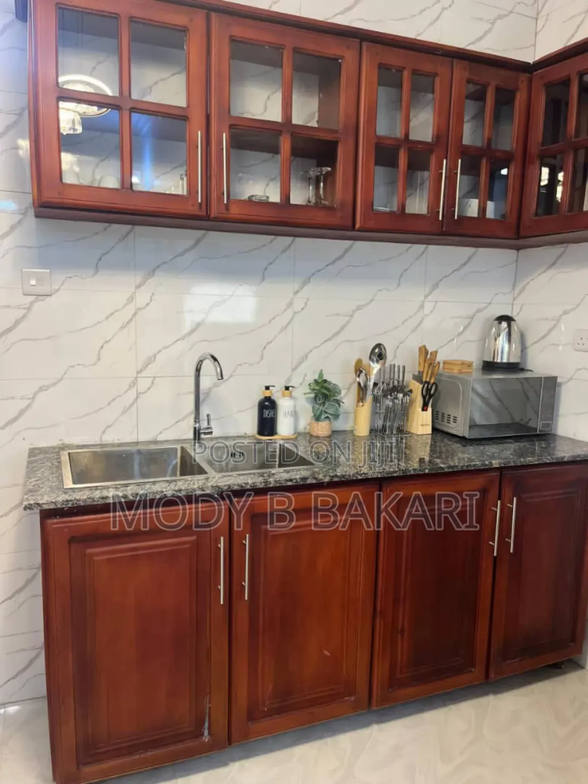 Furnished 2bdrm Apartment in Oyster Bay for rent