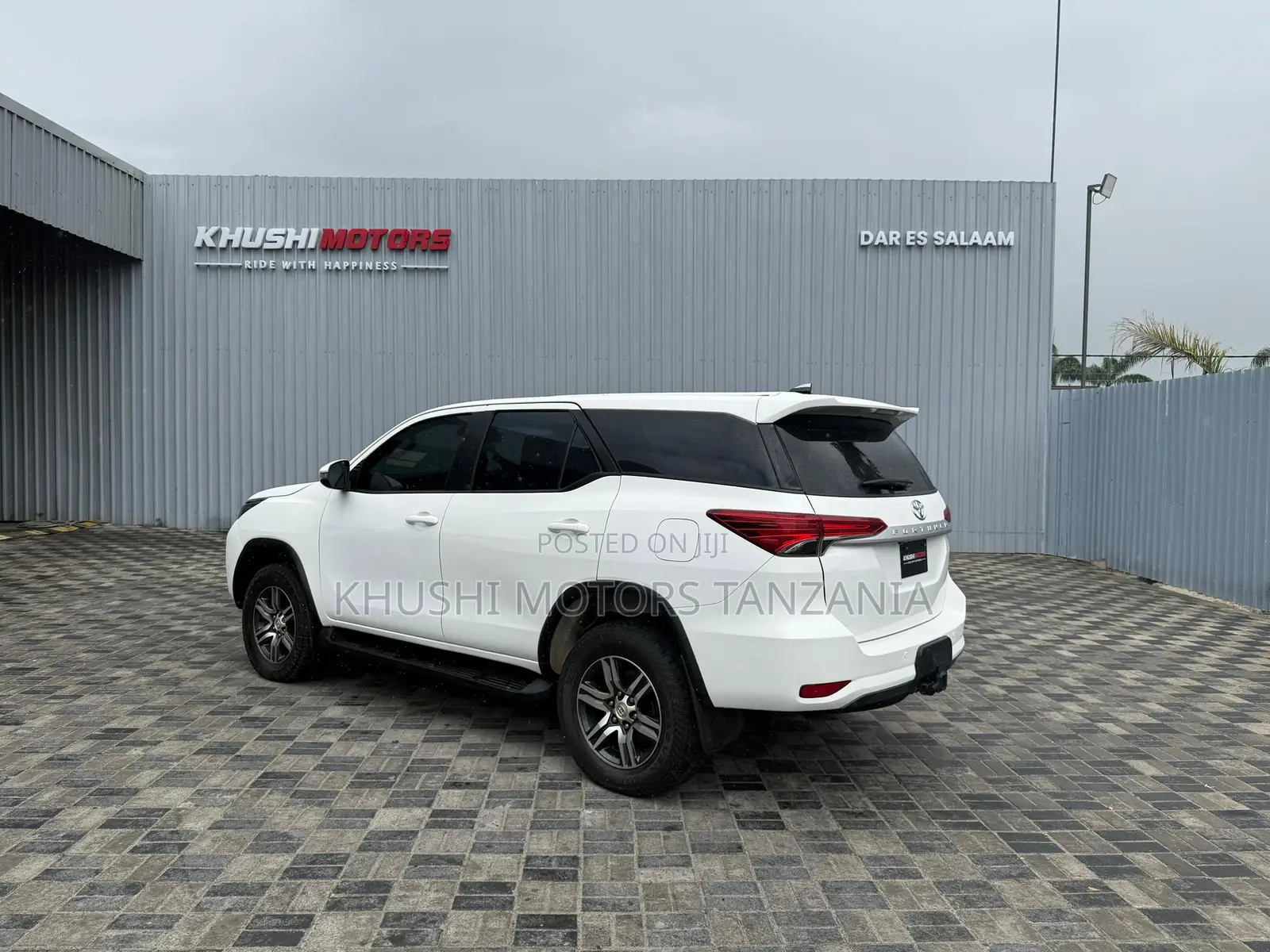 Toyota Fortuner 2.8 D AWD 2020 White