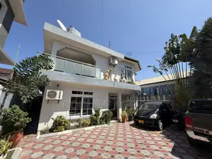 4bdrm Duplex in Coolest Estate, Mikocheni for rent