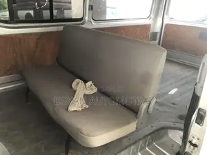 Toyota HiAce 2008 Silver