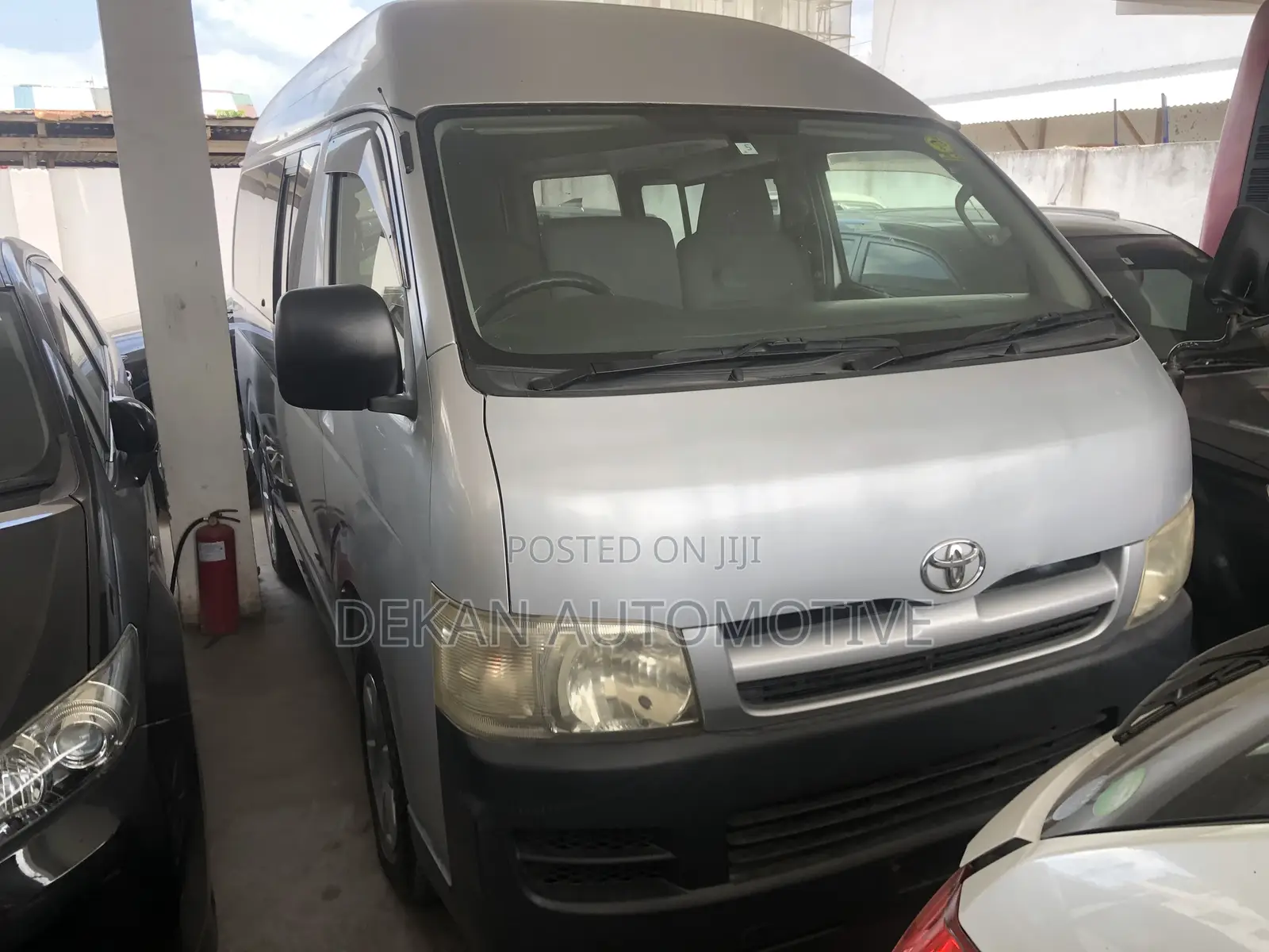 Toyota HiAce 2008 Silver