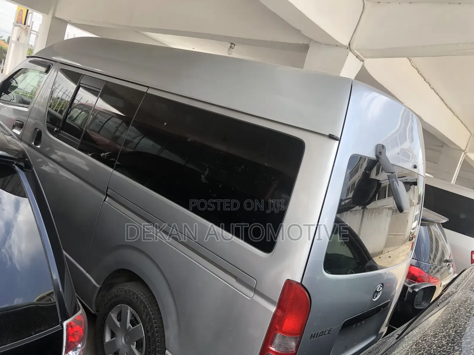 Toyota HiAce 2008 Silver