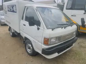Toyota Town Ace