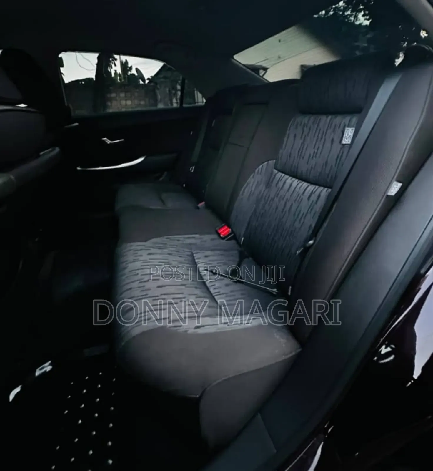 Toyota Crown 2012 Black