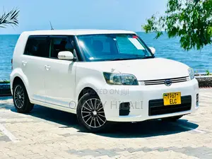 Toyota Corolla Rumion 2007 White