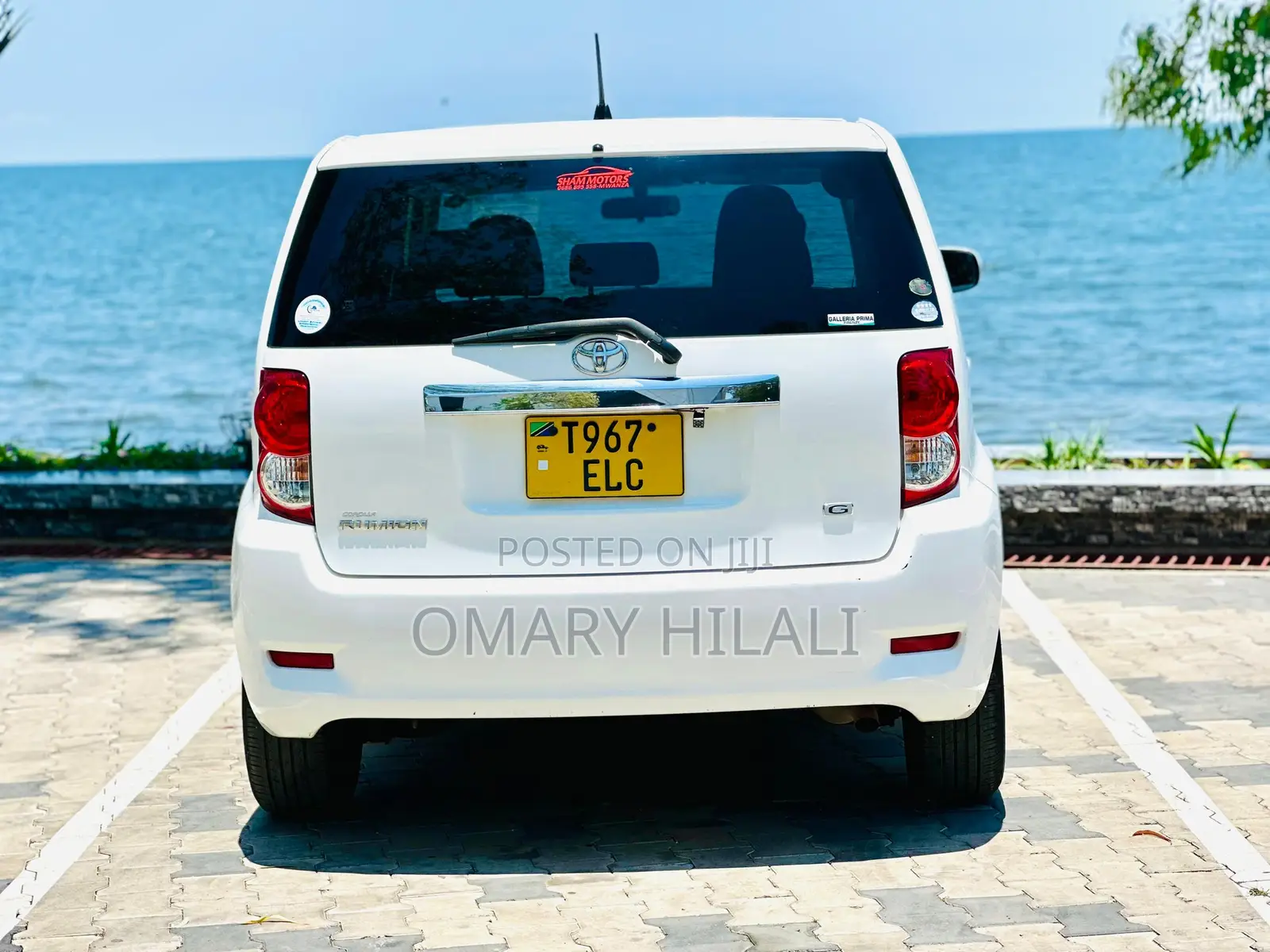 Toyota Corolla Rumion 2007 White