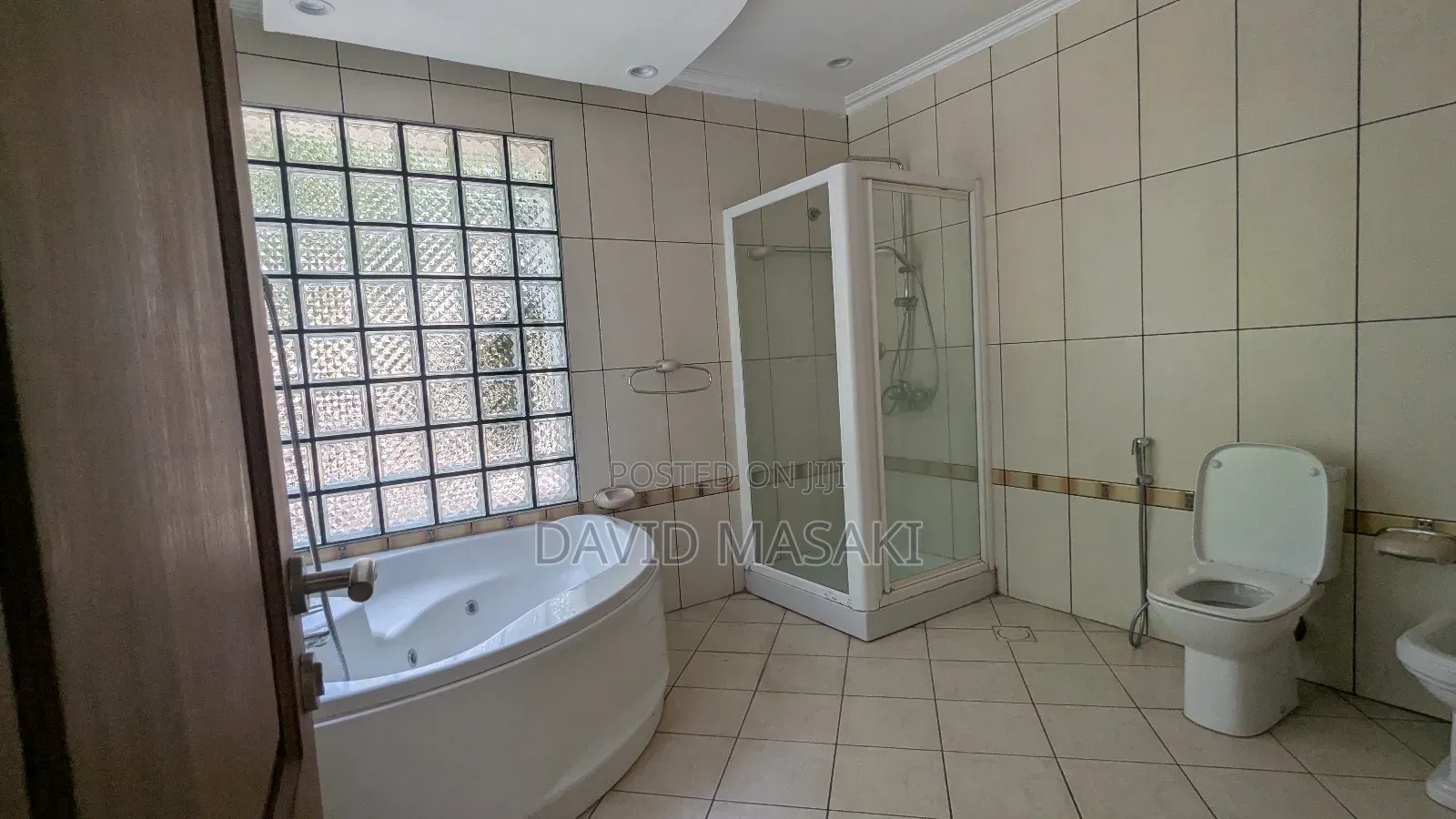 Furnished 4bdrm Villa in Villas, Masaki for rent