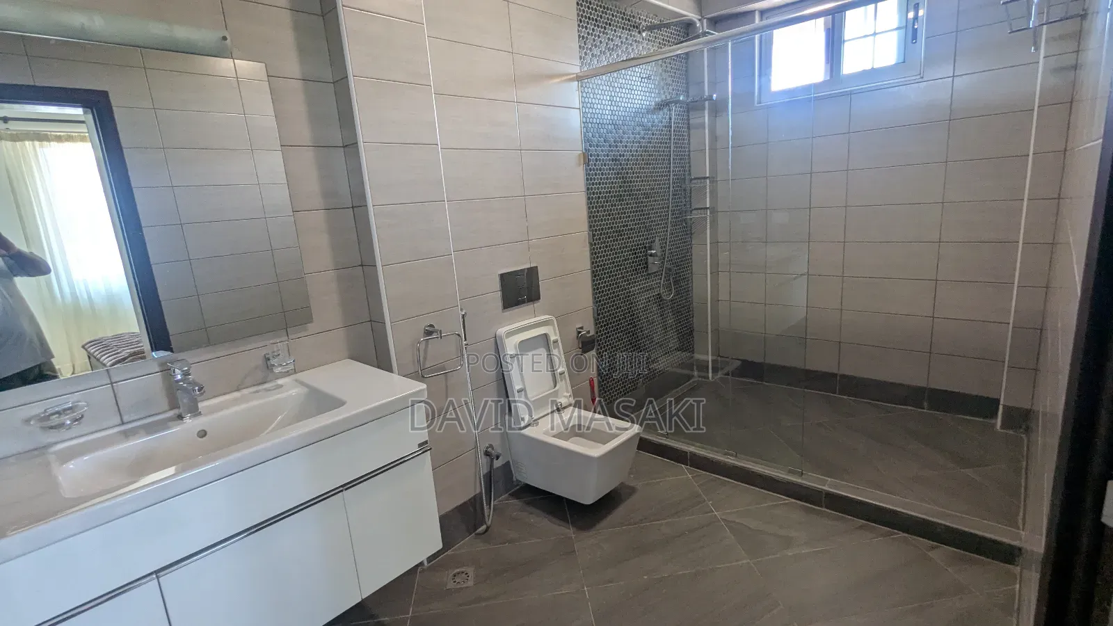 Furnished 4bdrm Apartment in Apts, Masaki for rent