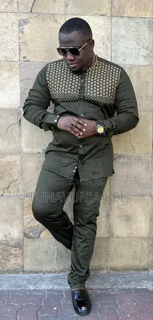 Complete Embroided / Casual Suit